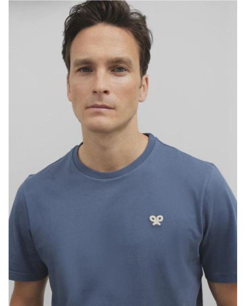 CAMISETA AZUL CLARO 2