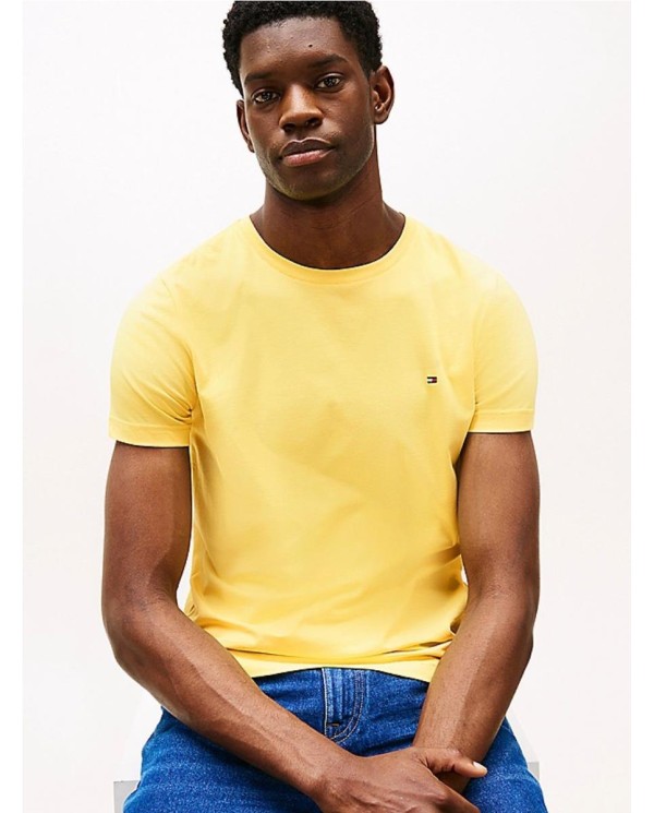 Camiseta regular  con logo bordado AMARILLO