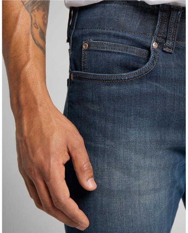 SLIM FIT MVP IN ARISTOCRAT LEE AZUL OSCURO