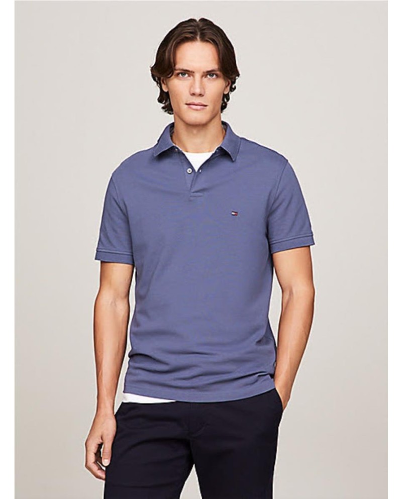 POLO  TOMMY HILFIGER1985 DE CORTE REGULAR CON LOGO BORDADO AZUL